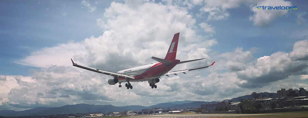 Airline-Consolidator